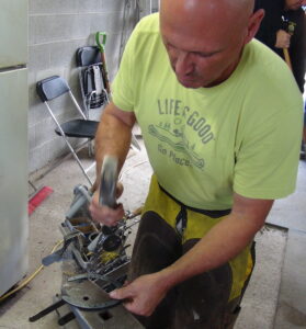 Tim shaping the Kerckhaert Half Swedge